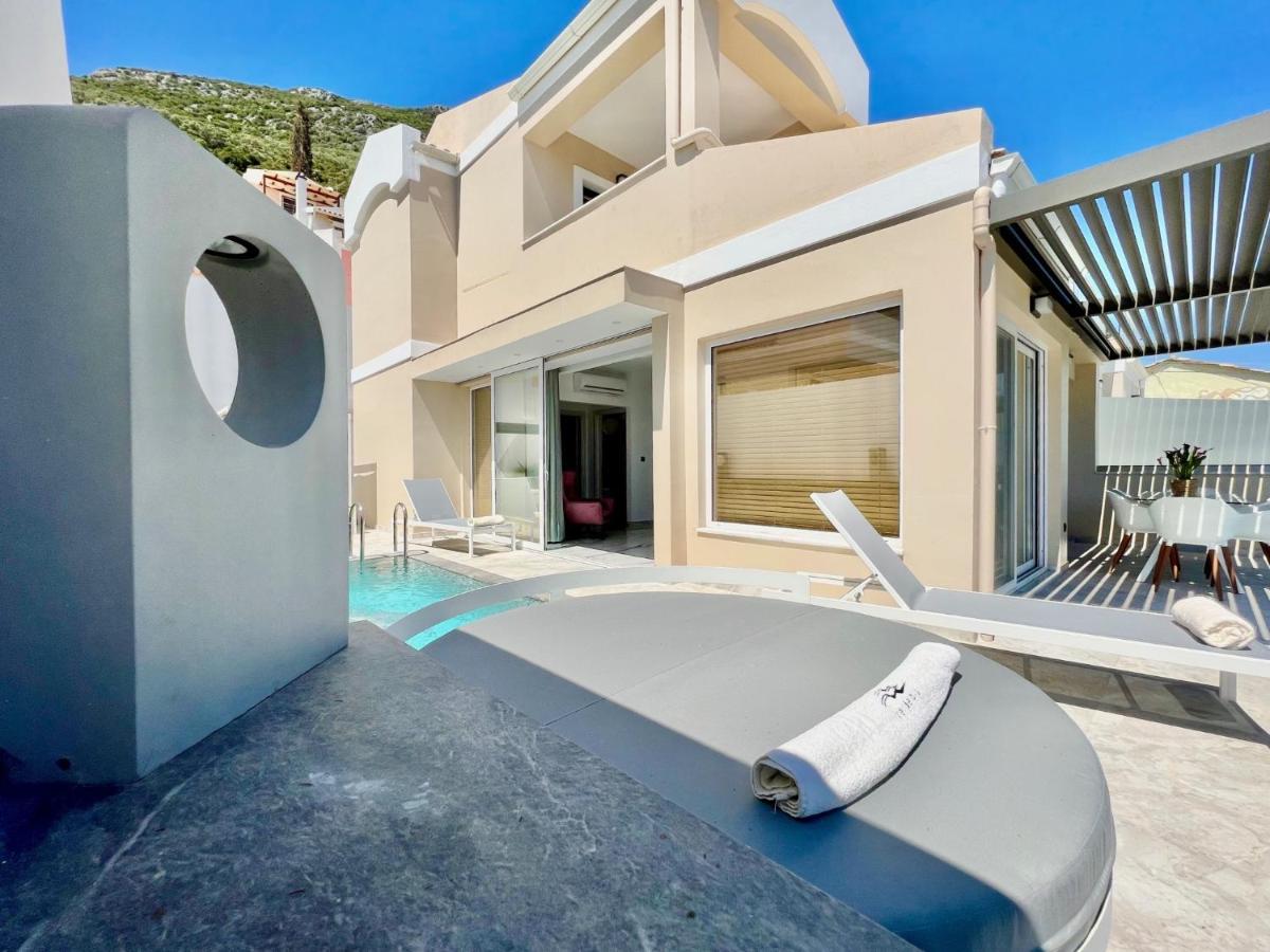 Luxury Villa Barbati Sun With Private Pool By Dadovillas Exteriér fotografie